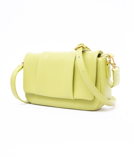LA Chunky Chain Shoulder Bag